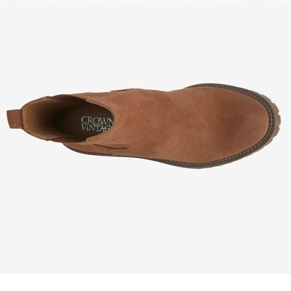 Crown Vintage Gilian Wide Width Chelsea Boot - Picture 3 of 9